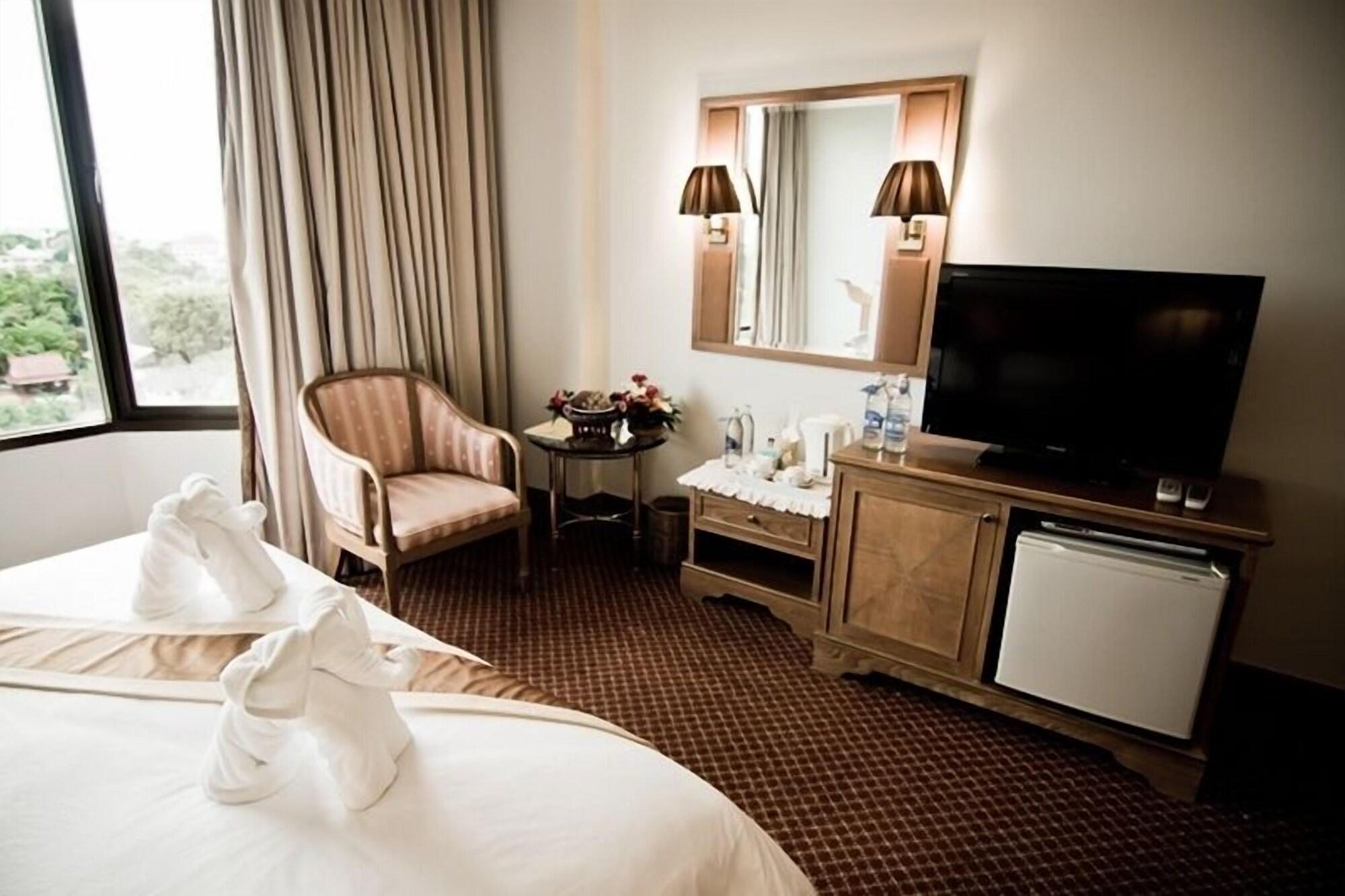 Laithong Hotel Ubon Ratchathani Εξωτερικό φωτογραφία